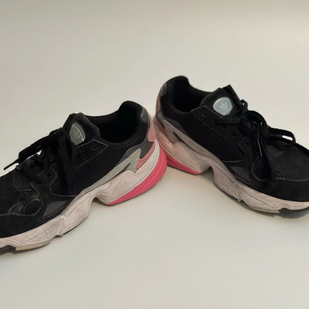 Adidas Originals Falcon Women`s Trainers EG2865 Size 5 - Picture 6 of 6